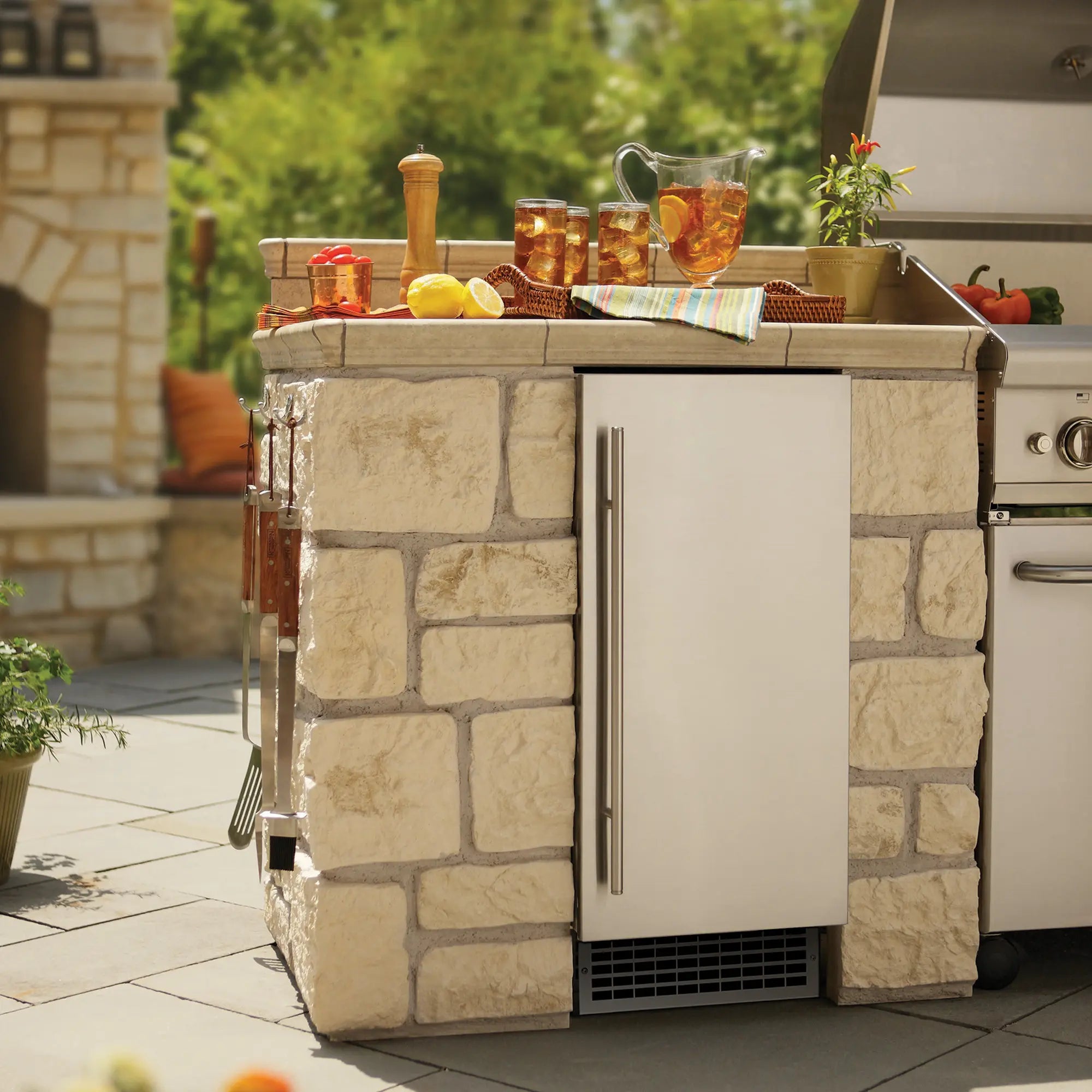 Outdoor Ice Makers
