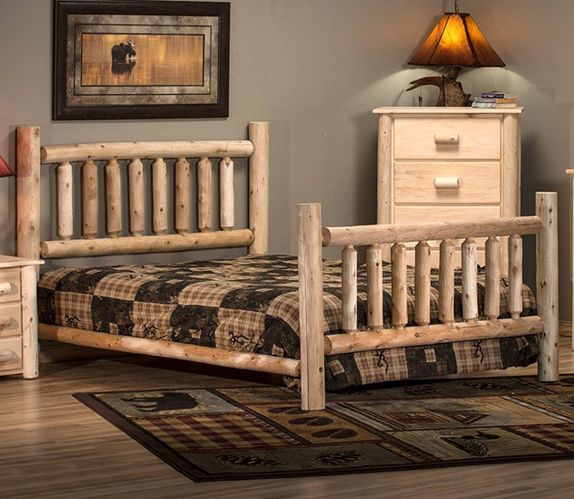 Lakeland Frontier Cedar Log Low Post Bed - Queen
